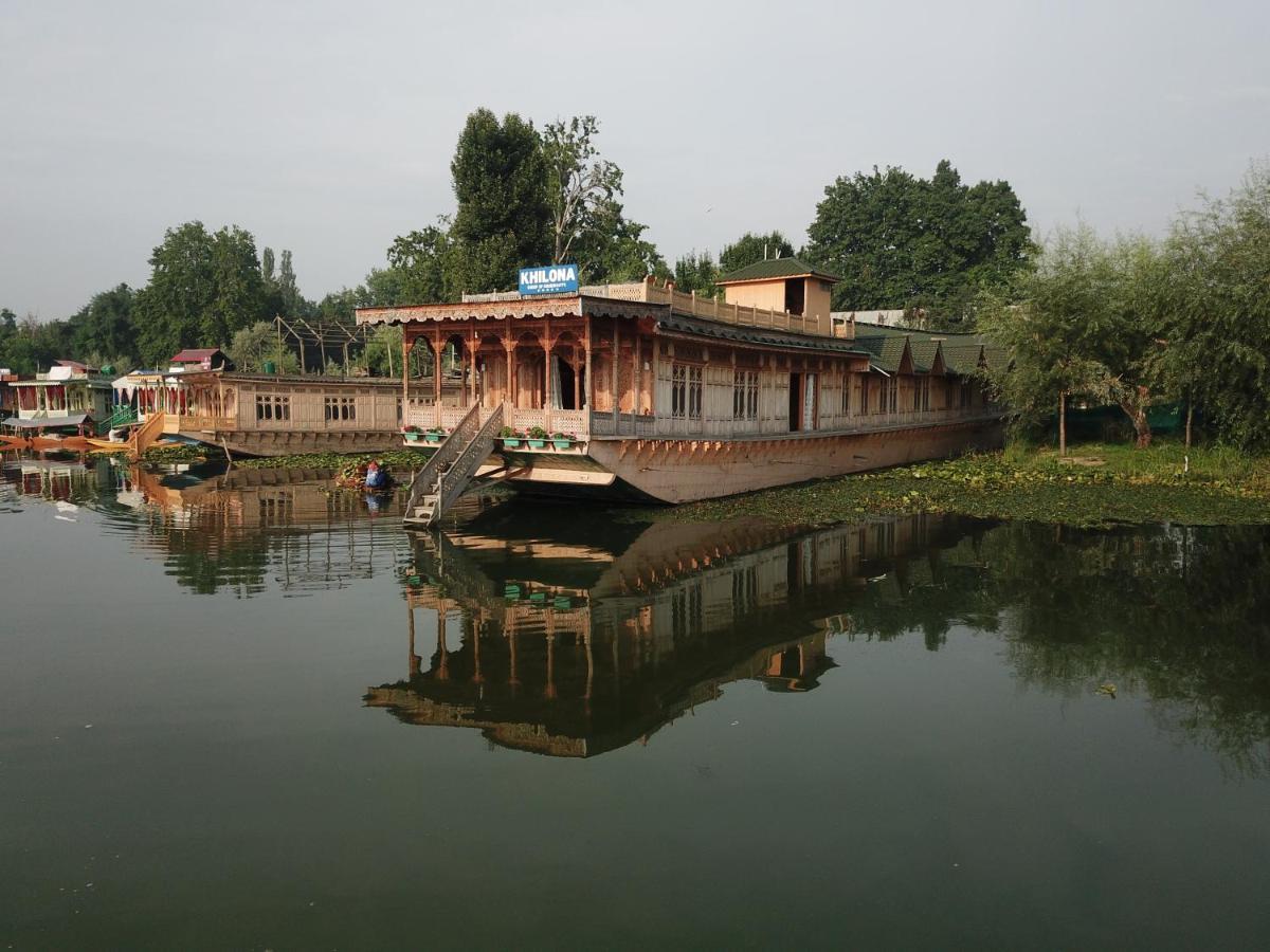 Khilona Luxury Heritage Houseboats Сринагар Экстерьер фото